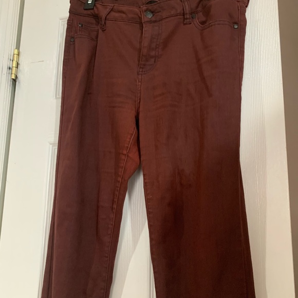 Jeans - Picture 3 of 6